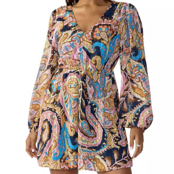 Sanctuary Dresses & Skirts - NWT SANCTUARY Girls Day Out Paisley Back-Cutout Dress